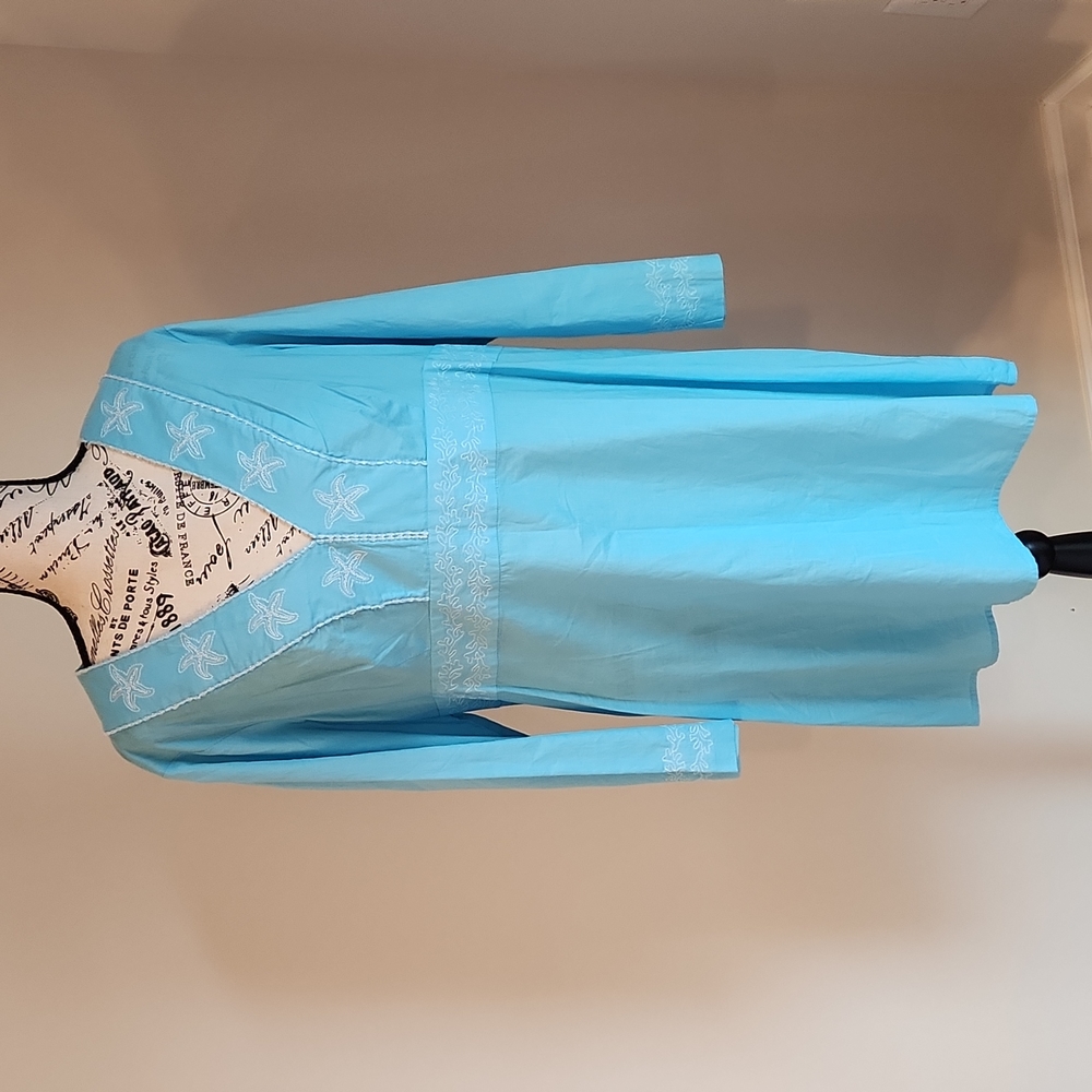 Ladies Vineyard Vines long sleeve thin cotton dress